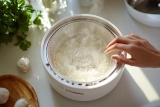 Comment mettre le panier vapeur dans le Cookeo ? Guide